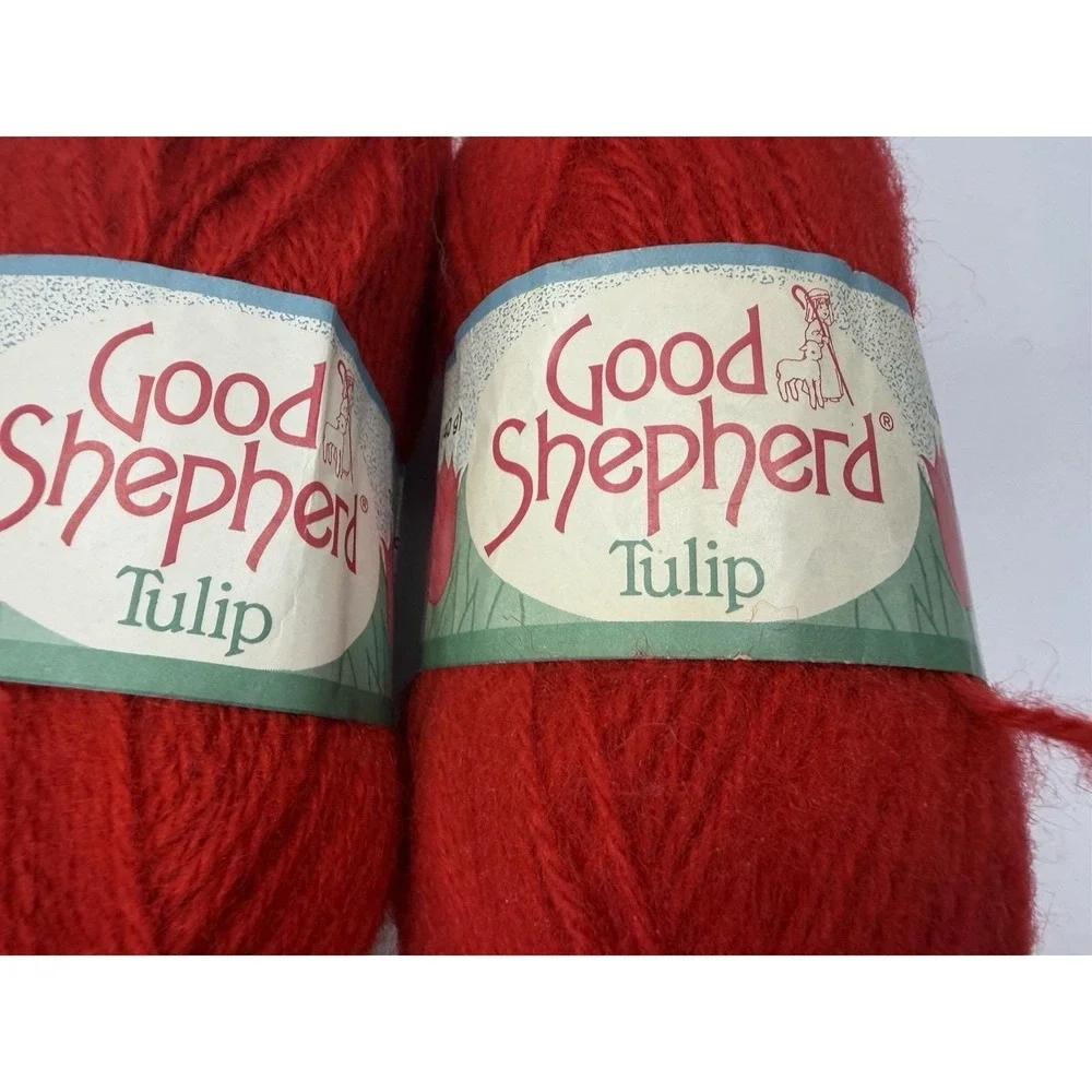 Good Shepherd Tulip Yarn Color 884308 Red  Brazil 100% Acrylic Lot Of 10